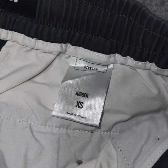 Express Women’s Black Khaki Joggers - Picture 4 of 4